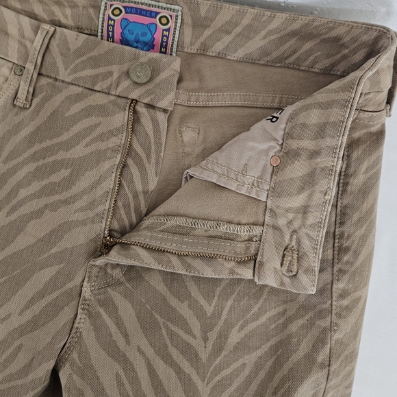 MOTHER The Looker Ankle Fray Jean in Sweet Stripes Print Size 29 - Picture 8 of 16